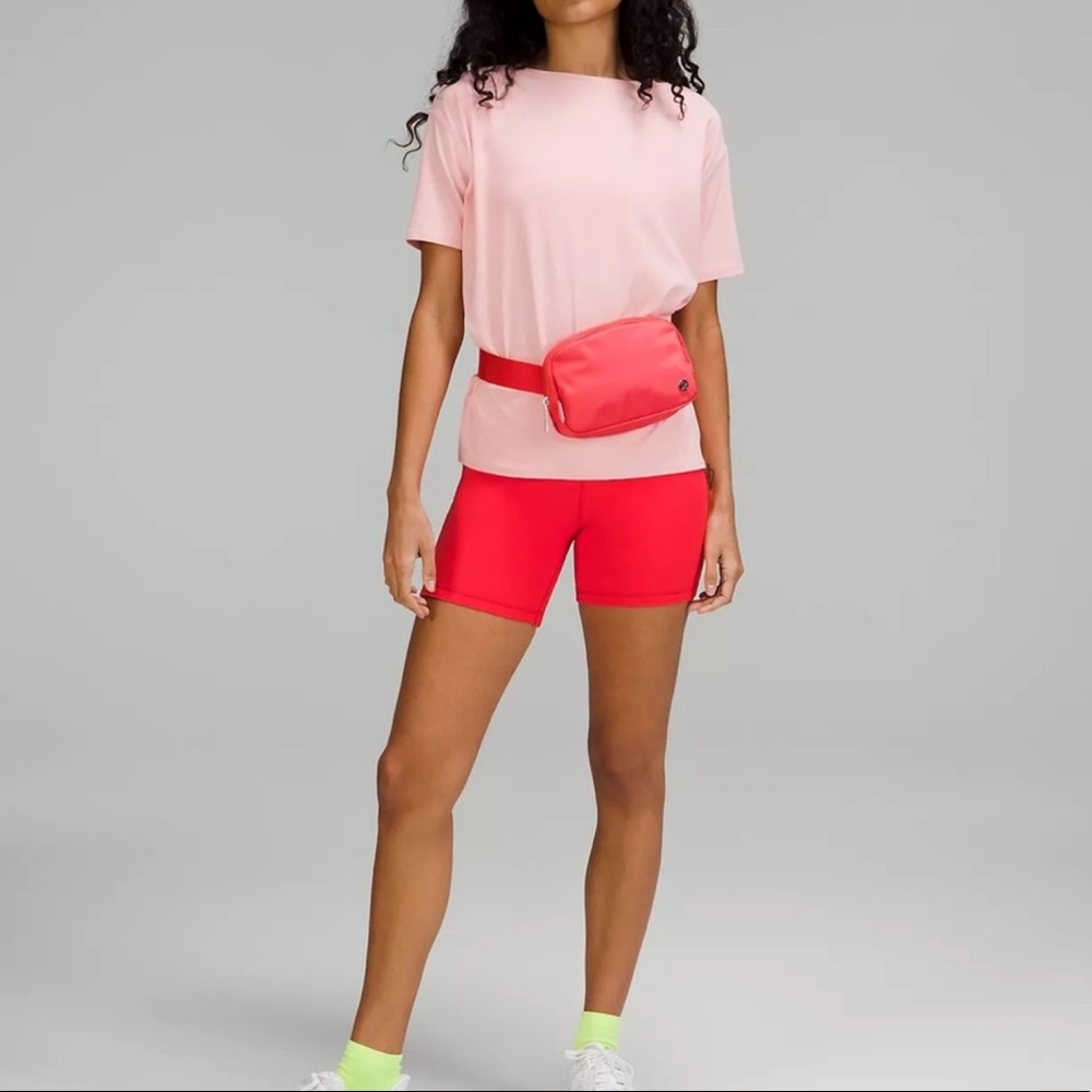 NWT LULULEMON Everywhere Belt Bag Pale Raspberry NEW - Picture 7 of 7